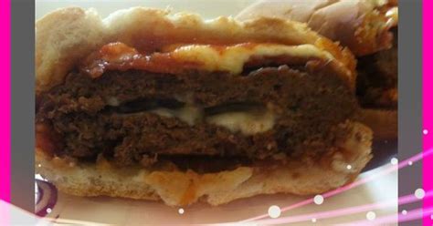 this is a good old fashioned pizza burger no one will