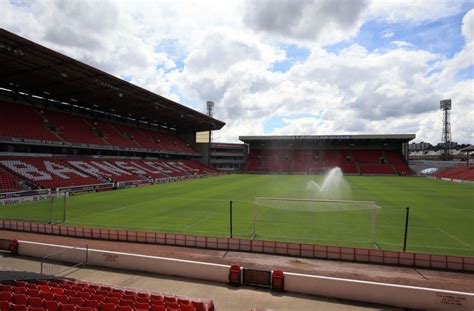 championship stadiums rated  ranked including elland road  city ground   valley