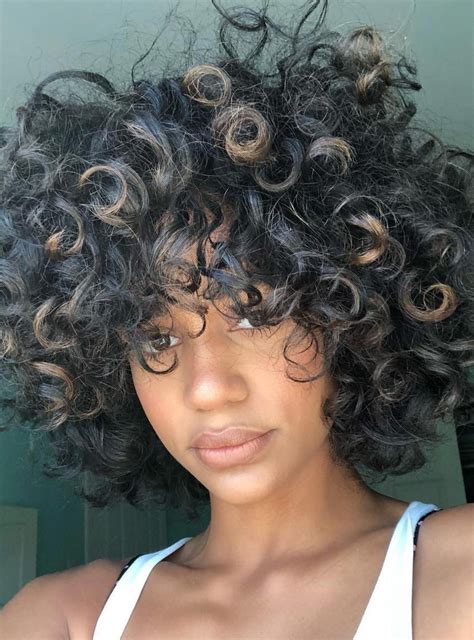 Pintura Is The Clever Highlighting Technique For Curly