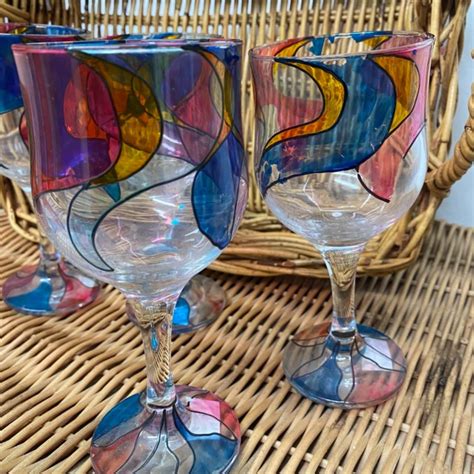 Decorative Wine Glasses X4 Matching S