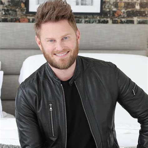 Queer Eyes Bobby Berk Top Tips For Decorating Small Homes