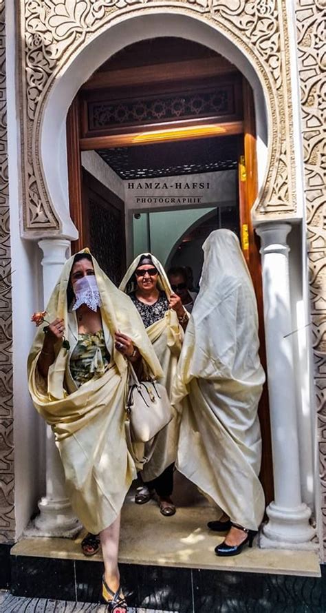 El Haïk ~algérien~ Arab Culture Arab Beauty Moroccan Art