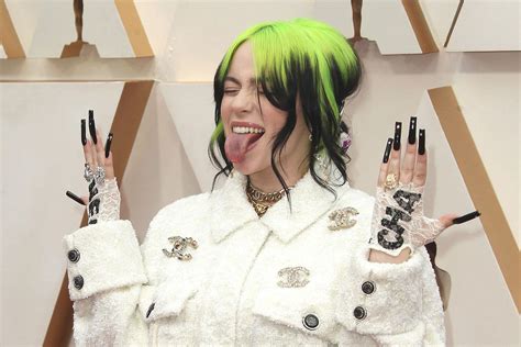 Billie Eilish Goes Viral With Hilarious Facial Expressions