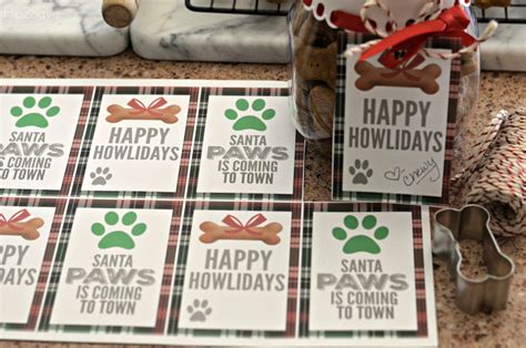 homemade dog treats recipe   printable happy howlidays gift