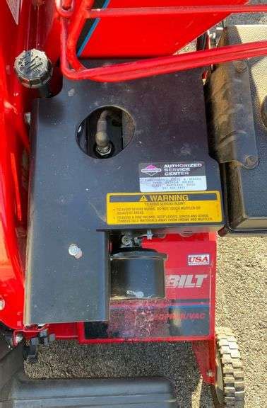 Troy Bilt Chipper Vac 5hp With Bag Catcher Powered By Briggs And