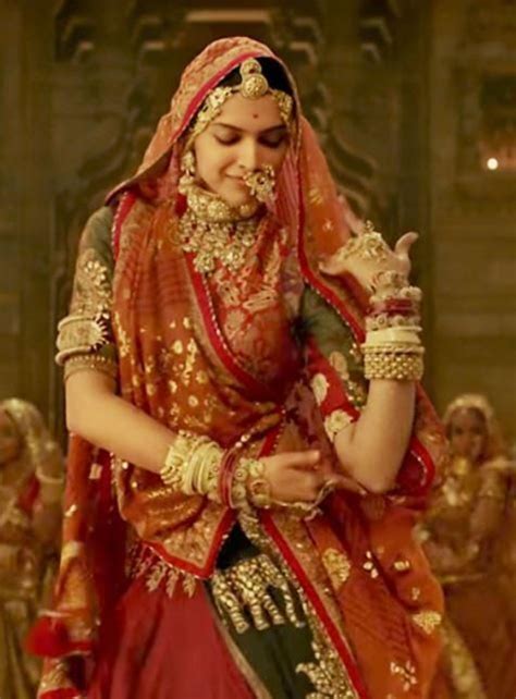 News Bollywood Padmavati Bollywood Outfits Rajputi Dress Rajasthani