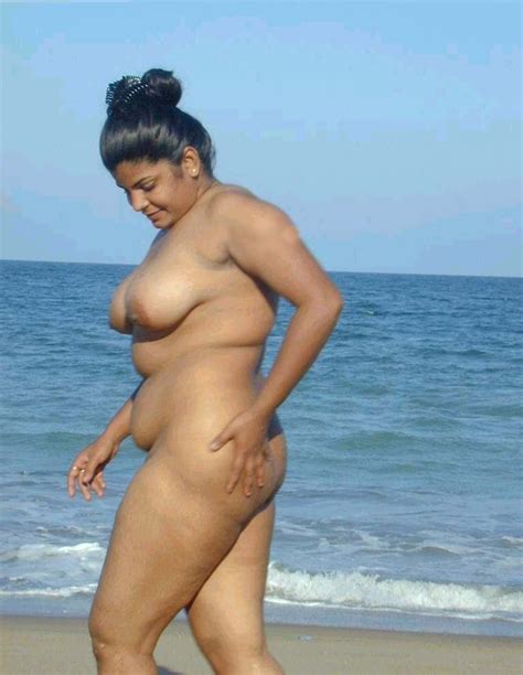 tamil housewife mother nude images माँ की नंगी सेक्स फोटो