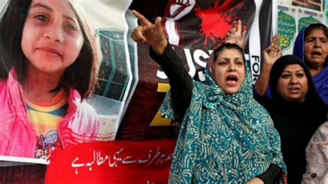 zainab case pakistan court announces death sentence  man  raping killing  year  girl