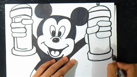Cómo Dibujar A Mickey Mouse Con Spray Graffiti Youtube