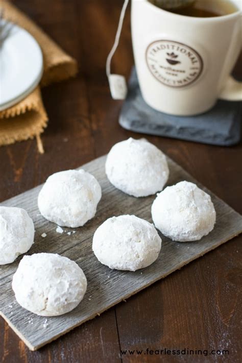 melt in your mouth gluten free russian tea cookies