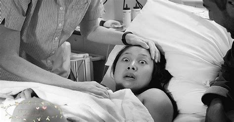 delivery room surprise results in best birth photo ever