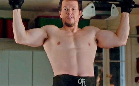 shirtless mark wahlberg and will ferrell have a dad off in daddy s home made in hollywood