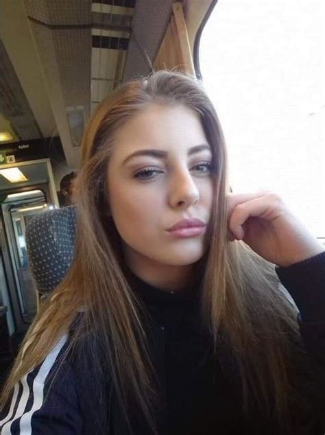 girl who died after taking ecstasy is named as leah heyes as 17 year
