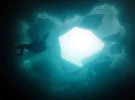 exploring   ice diving spots  europe