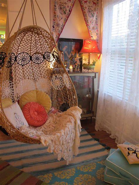 hanging chair boho style
