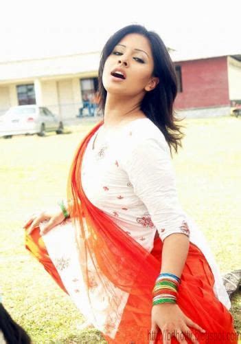Bangladeshi Sexy Actress And Model Srabonti Dutta Tinni