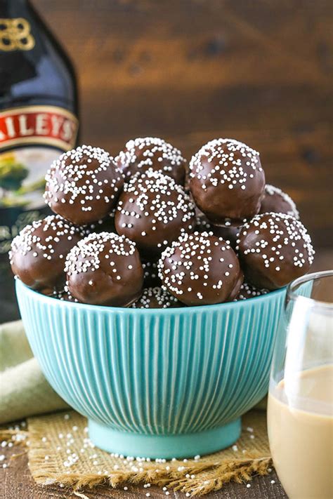 No Bake Baileys Irish Cream Cookie Balls Life Love And Sugar
