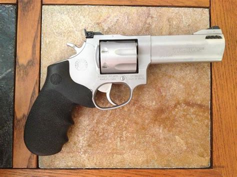 taurus  tracker ss    sho  sale  gunsamericacom