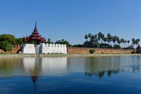 mandalay ville royale en birmanie les gourmands voyagent