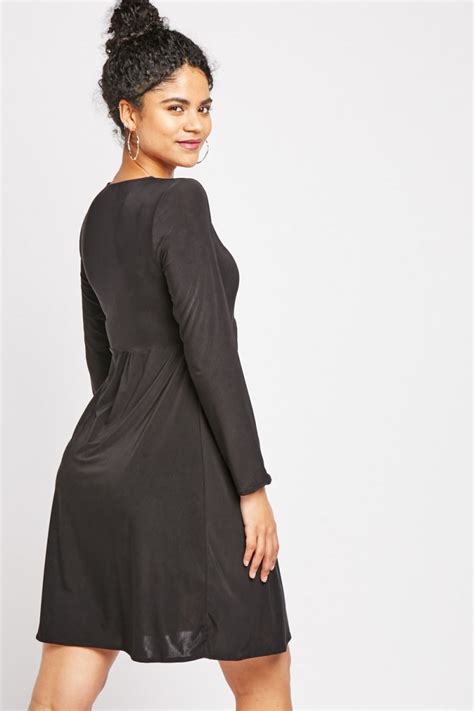 neck ruched front dress