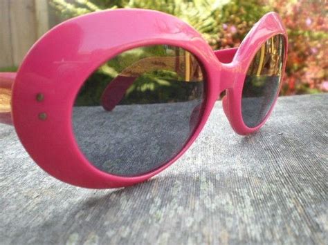 Vintage Hot Pink Sunglasses 1960s Very Mod Sale Etsy Sunglasses