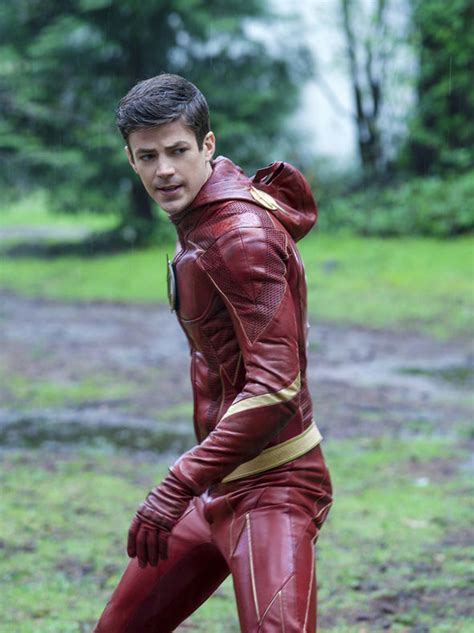 the flash season 5 release date cast trailer plot when is it back tv and radio showbiz and tv