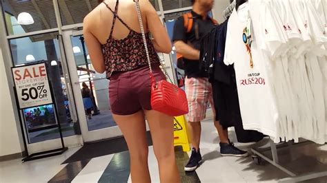candid voyeur brazilian teen tight shorts shopping mall