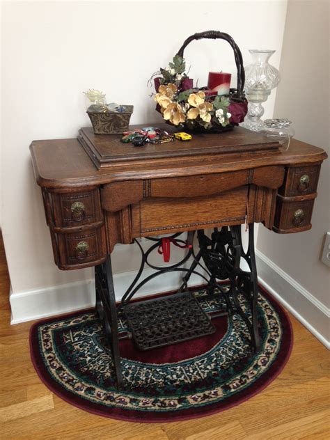 ideal treadle sewing machine