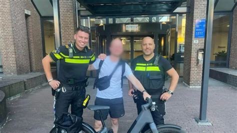 amsterdamse amateur rechercheur leidt politie dankzij airpods naar gestolen fiets hart van