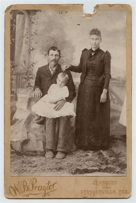 photograph   melton family  portal  texas history