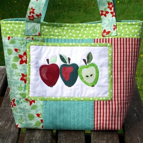 apple tote bag pattern sandra healy designs quilt pattern designer