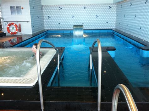 spa pool norwegian cruise  ncl breakaway spa pool