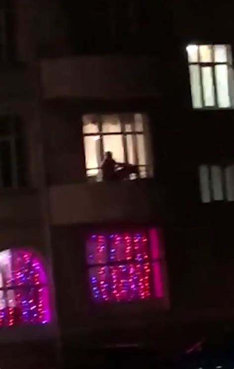 naked couple put on live sex show for passersby from their hotel