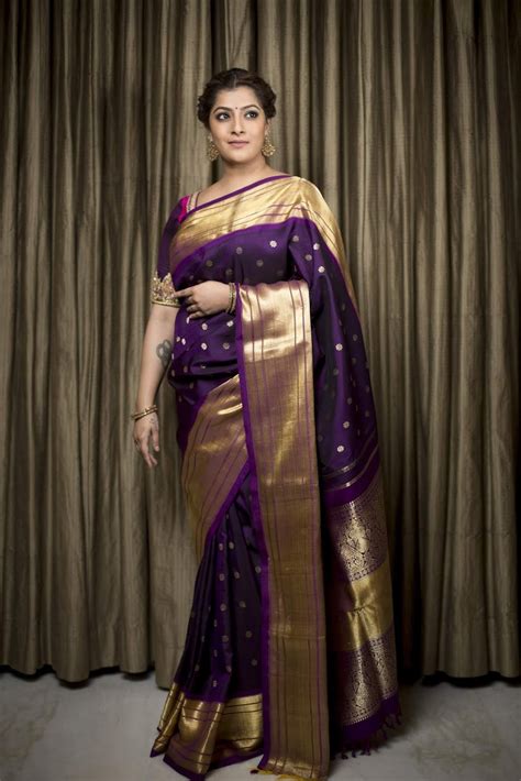 actress varalaxmi sarathkumar cute stills in silk saree latest kollywood tollywood bollywood