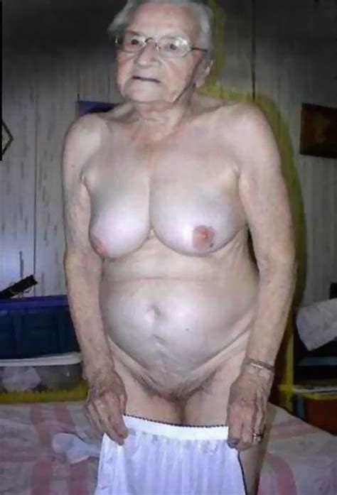 very old amateur grannies showing off pichunter