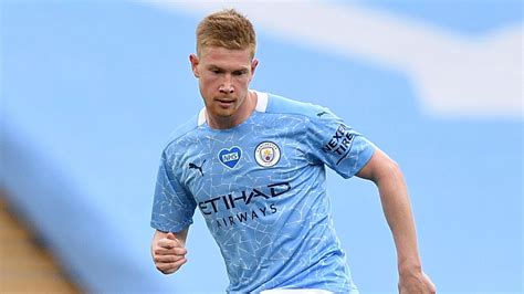 epl de bruyne takes swipe  leicester  manchester citys