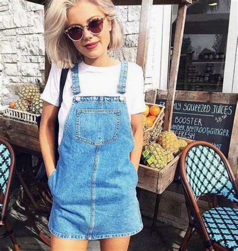dani peeing overalls pics and galleries