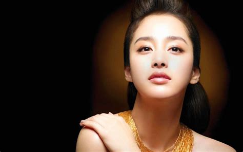 Korean Cute And Beautiful Actress Kim Tae Hee Everything 4u