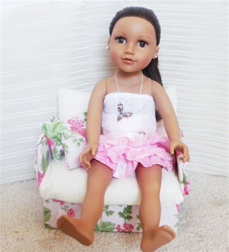 hand made love seat for 18 inch dolls this is a journey girl doll