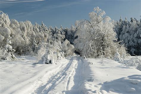 gory swietokrzyskie zima swietokrzyskie polskie krajobrazy