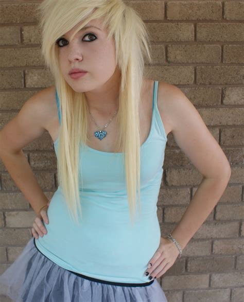 emo hairstyles for teen girls blonde hair