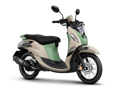 Review Of Yamaha Fino 125 Blue Core Grande 2017 Pictures Live