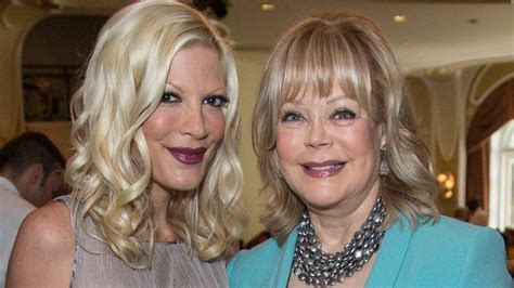 tori spelling s relationship with mom candy at odds over tatum o neal life and style