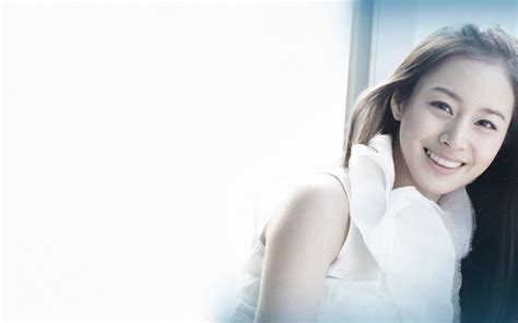 Kim Tae Hee Kim Tae Hee Wallpaper 38805607 Fanpop