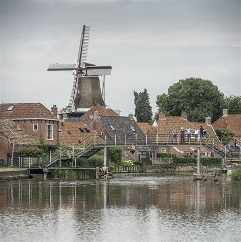 winsum  het mooiste plaatsje van nederland volgens de anwb een prachtdorp nederlands dagblad