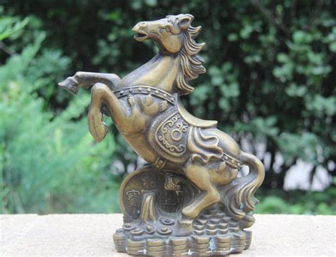 chinese fengshui bronze rijkdom yuanbao geld dierenriemdier paard bronzen standbeeldstatues