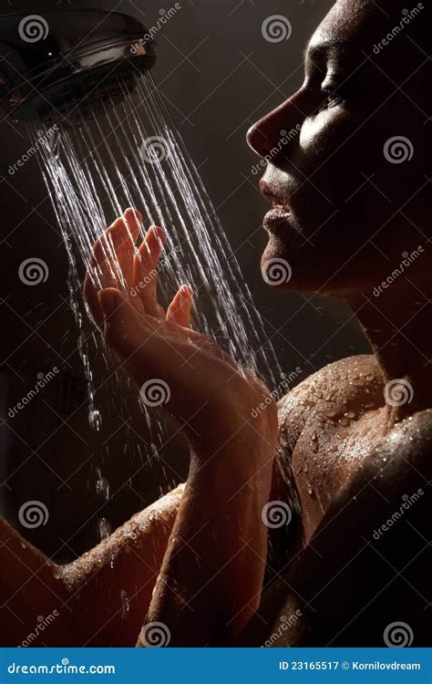 beautiful woman bathing stock image image of healthy 23165517