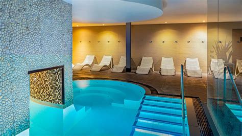 doubletree  hilton hotel spa chester  chester hotel deals