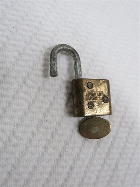 padlock  key walsco brass vintage etsy