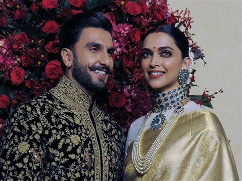 Photos Bollywood Couples Who Played On Screen Married Couple After